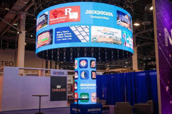 LED Screen Rental for Trade Show Booth Building